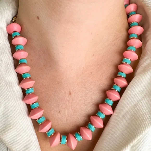 NWOT Sedona Necklace Allie + Bess